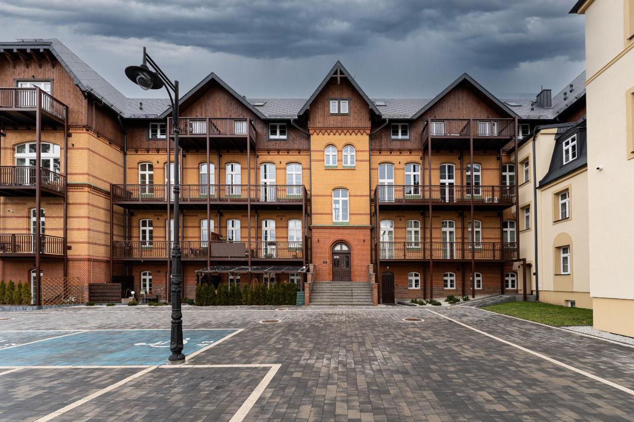 Apartament Foto Loft - Villa Vinci - Z Prywatnym Monitorowanym Parkingiem - Space Apart Jelenia Góra Kültér fotó
